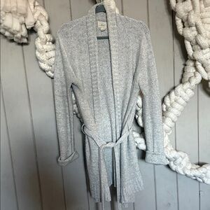 Levi's Light Gray Knit Sweater with a belt. Size M.